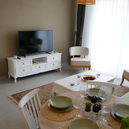 Homie Suites - With Complimentary Private Access & Open-buffet Breakfast Apartment Milas